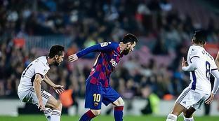 这一策略迫 这一策略迫